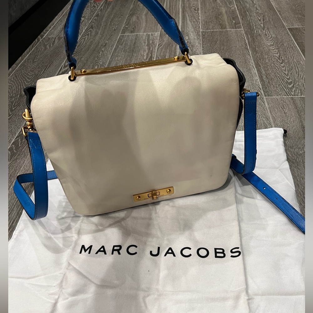 Marc Jacobs Leather Crossbody Handbag
